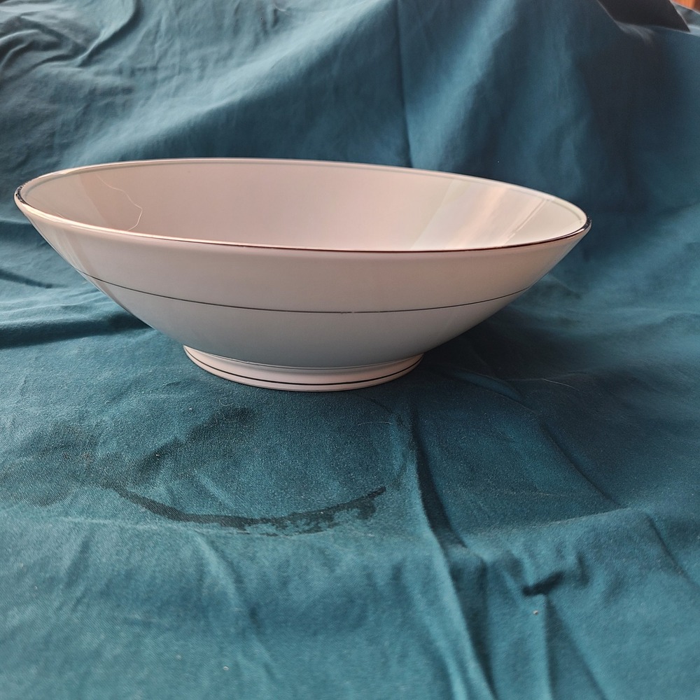 Noritake Margot 5605 10in Vegetable Serving Bowl White Rose Vintage MCM Platinum